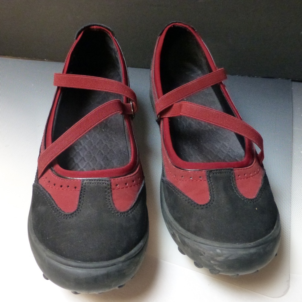 Lands End Comfort mary jane walking shoes 10 M